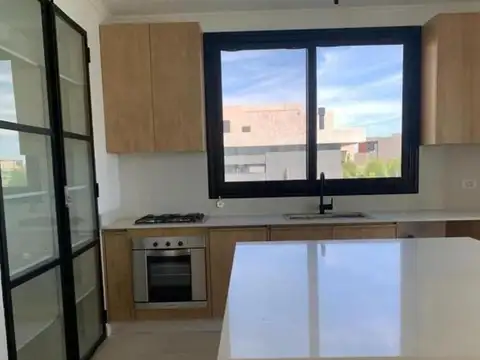 Casa en Venta en Villanueva, USD 553.000