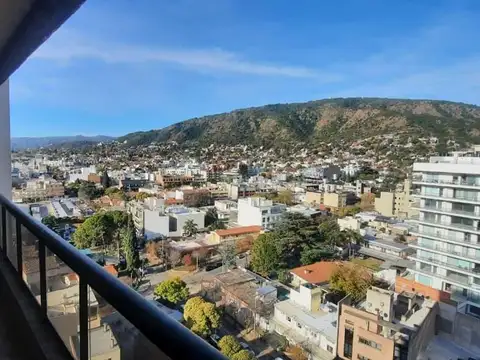 VENTA - DEPARTAMENTO CON VISTA AL LAGO EN TORRE MELOS, VILLA