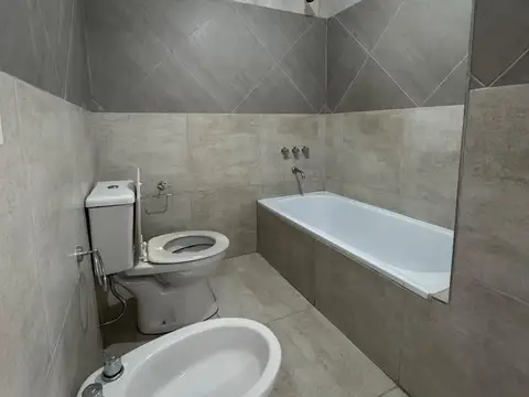 2 1/2  AMBIENTES EN VILLA DEL PARQUE