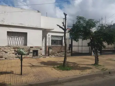 JULIAN LAGOS 1600- OPORTUNIDAD