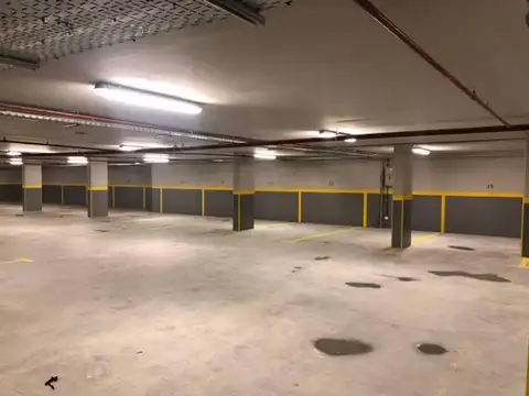 Venta Cochera Seguridad 24 hrs