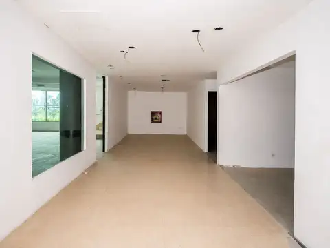Local en Alquiler en Retiro, USD 5.500