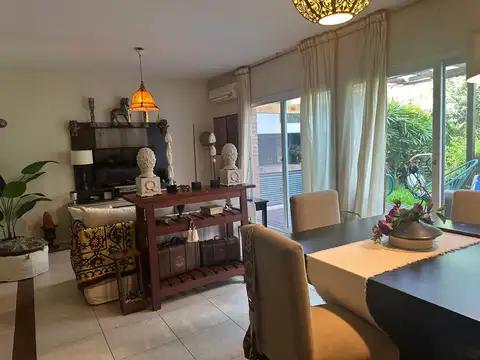 Casa  en Venta en Las Mercedes, Pilar, G.B.A. Zona Norte
