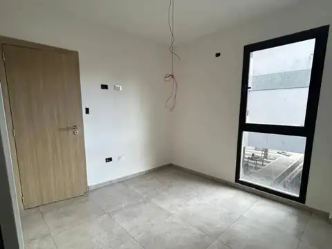 Departamento en Venta en Monte Grande, USD 90.000