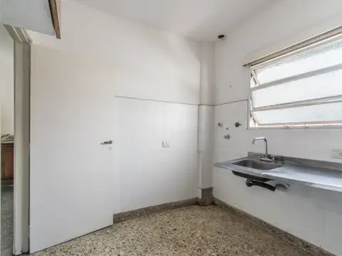 Depto Tipo Casa en Venta en Parque Patricios, USD 98.000