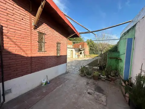 Casa - Alquiler - Argentina, Grand Bourg - Marcelo T Alvear 174