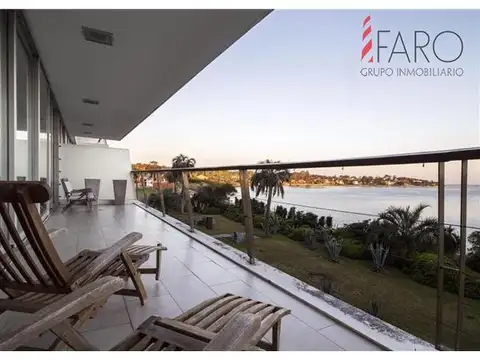 DEPARTAMENTO 4 DORMITORIOS - LA BARRA