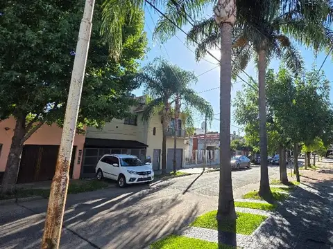 VENTA PH 3 AMBIENTES HAEDO + QUINCHO O DEPENDENCIA