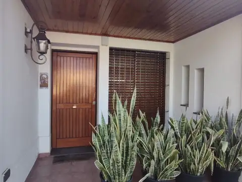 Cornelio Saavedra 800