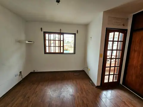 Casa en Venta en General San Martín, USD 160.000