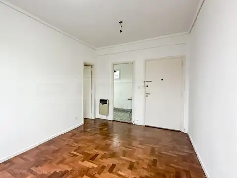 Departamento en Venta en La Lucila-Vias/Maipu, USD 99.000