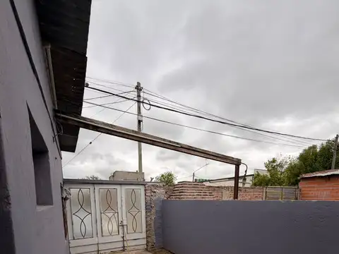 Casa en Venta en Bahía Blanca, USD 75.000