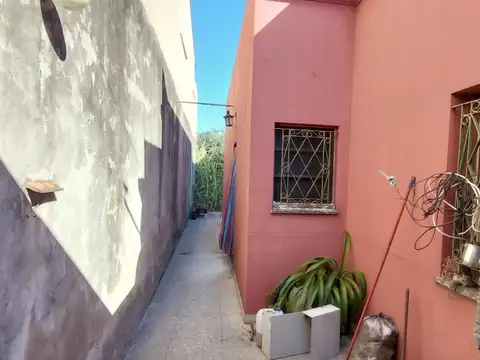 Depto Tipo Casa en Venta 50 años