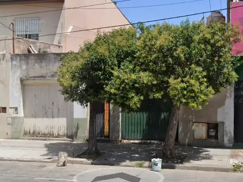 CASA, LOTE 8.66 X 50M