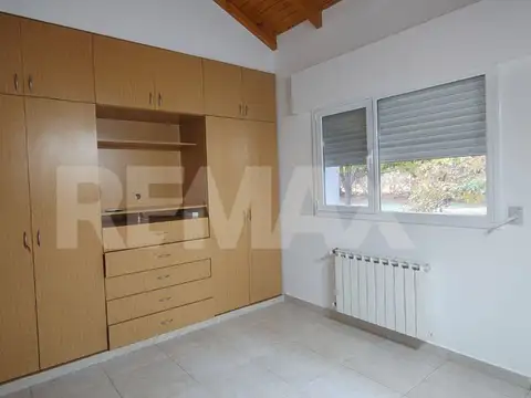 Casa en Alquiler en Centenario, USD 3.000