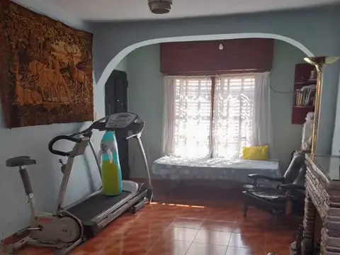 Depto Tipo Casa en Venta de 3 ambientes