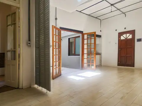 CASA DE PASILLO 2 DORMI CON TERRAZA EXC. ECHESORTU