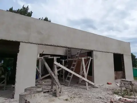 Casa en construcción, La Victoria Polo Country Club