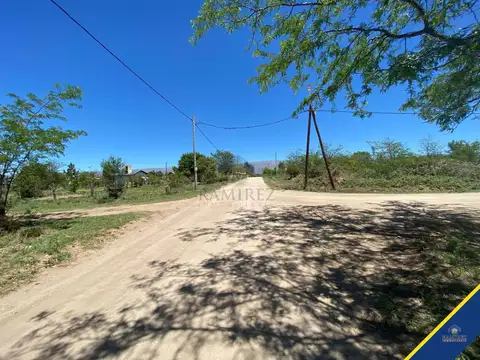 TERRENO EN VILLA YACANTO, EXCELENTE VALOR