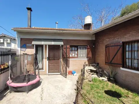 Depto Tipo Casa en Venta de 3 ambientes