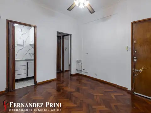Sarandí 200, Piso 2