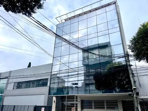 Venta / Oficina / 5 Plantas / Florida / Av. San Martin a 30m de Panamericana