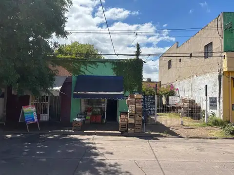 CASA EN VENTA, LUJÁN