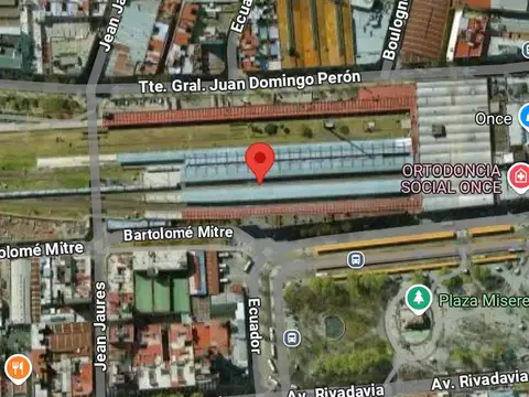 Juan Domingo Perón e/ Castelli y Avenido Pueyrredon