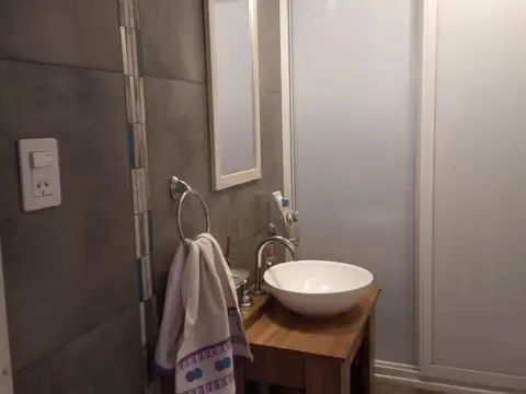 Casa en venta - 3 Dormitorios 1 Baño - Bahía Blanca