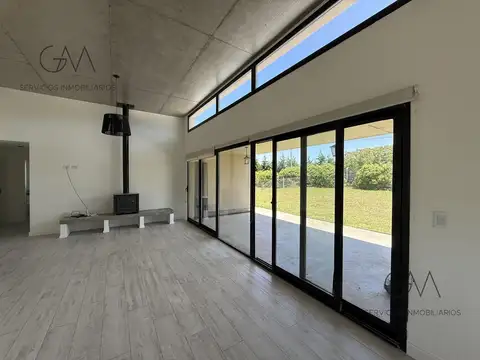 Casa en Alquiler de 3 dormitorios