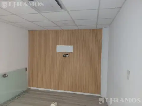 Oficina en Alquiler 16 años
