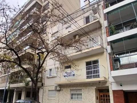 Ramon Falcón al 1600 100