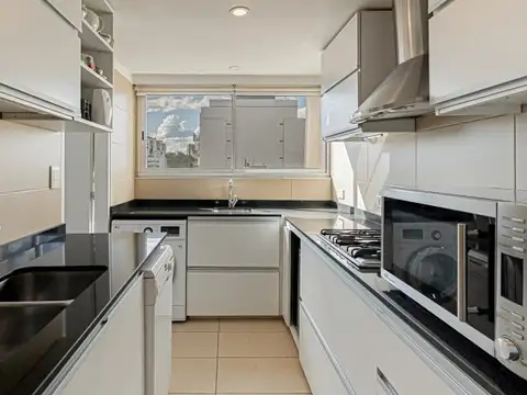 PISO. 4 AMBIENTES. 2 BALCONES. COCHERA. APTO CREDITO