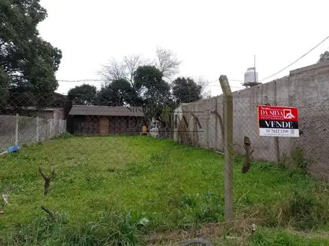 Lote en La Recova a 1 cuadra de la ruta 40. Marcos Paz