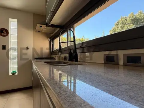 Oficina en Venta 2025 años