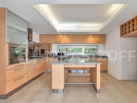 Casa en Venta en Pilar Del Lago, USD 475.000