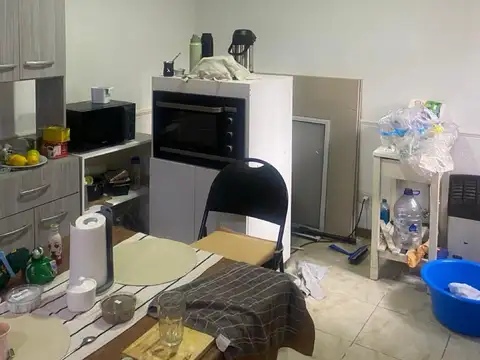 Casa 3 ambientes con 1 baño