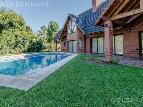 Casa en Venta en La Martona