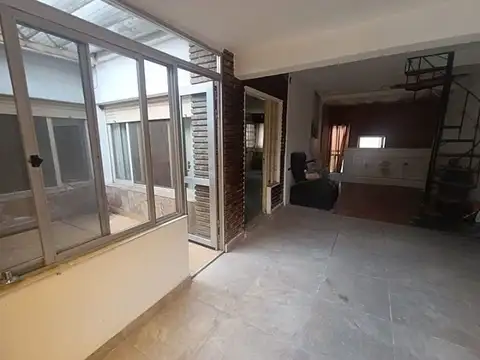 Depto Tipo Casa en Venta en Alberdi, USD 58.000