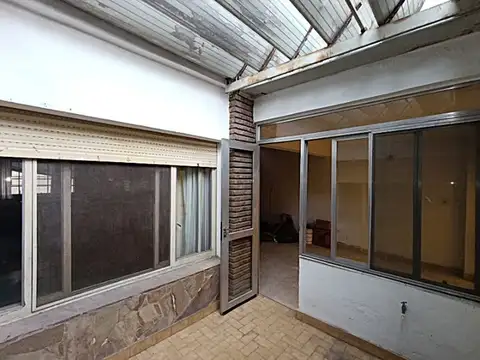 Depto Tipo Casa en Venta con 1 cocheras