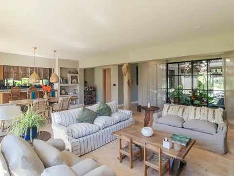Casa en Venta en Canelones, USD 880.000