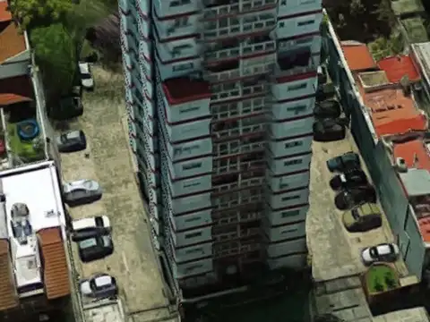 COCHERA DESCUBIERTA | FLORES | VENTA