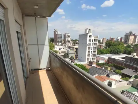 San Nicolas 1035 , Piso 8