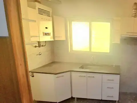 Coronel Olleros 300, Piso 1