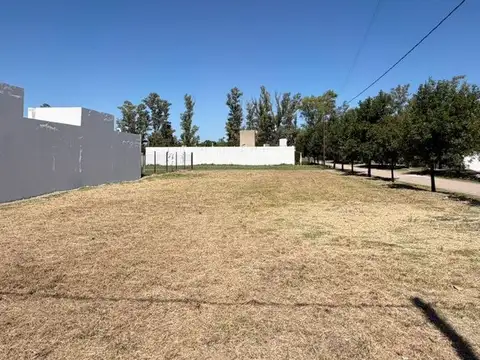 SE VENDE LOTE EN VILLA GOLF 600MTS²