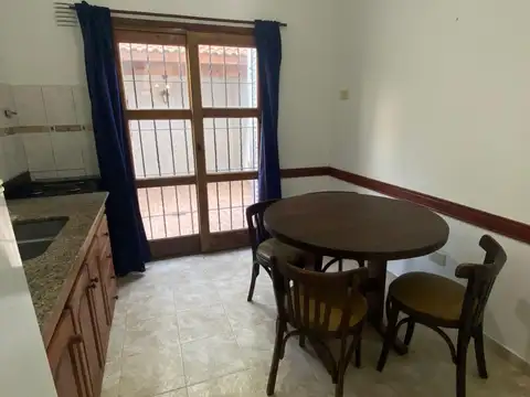 Depto Tipo Casa en Venta con 1 cocheras
