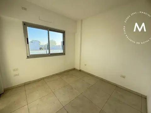 Oficina en alquiler de 3 ambientes con cochera - San Martín