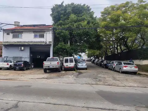 VENTA TALLER/GALPÓN BECCAR + 7 MONOAMBIENTES INDEP