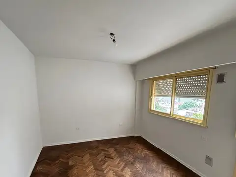 Lascano 2700, Piso 5