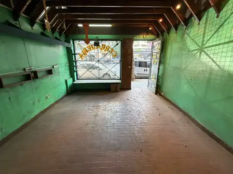 LOCAL EN ALQUILER ZONA COMERCIAL. APTO PARA TODO RUBRO.
